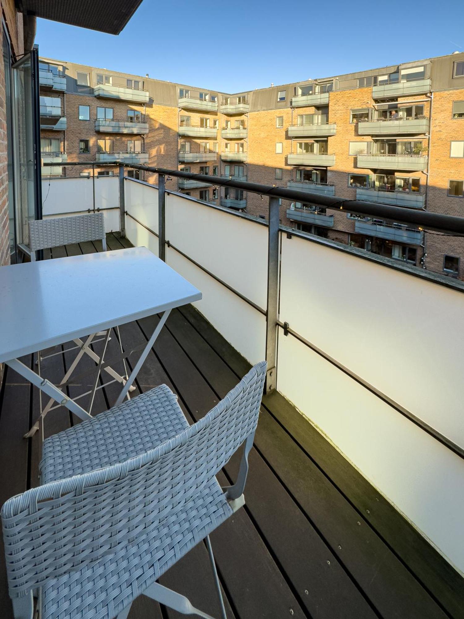 Spacious & Comfortable Near Tivoli & Metro Appartement *