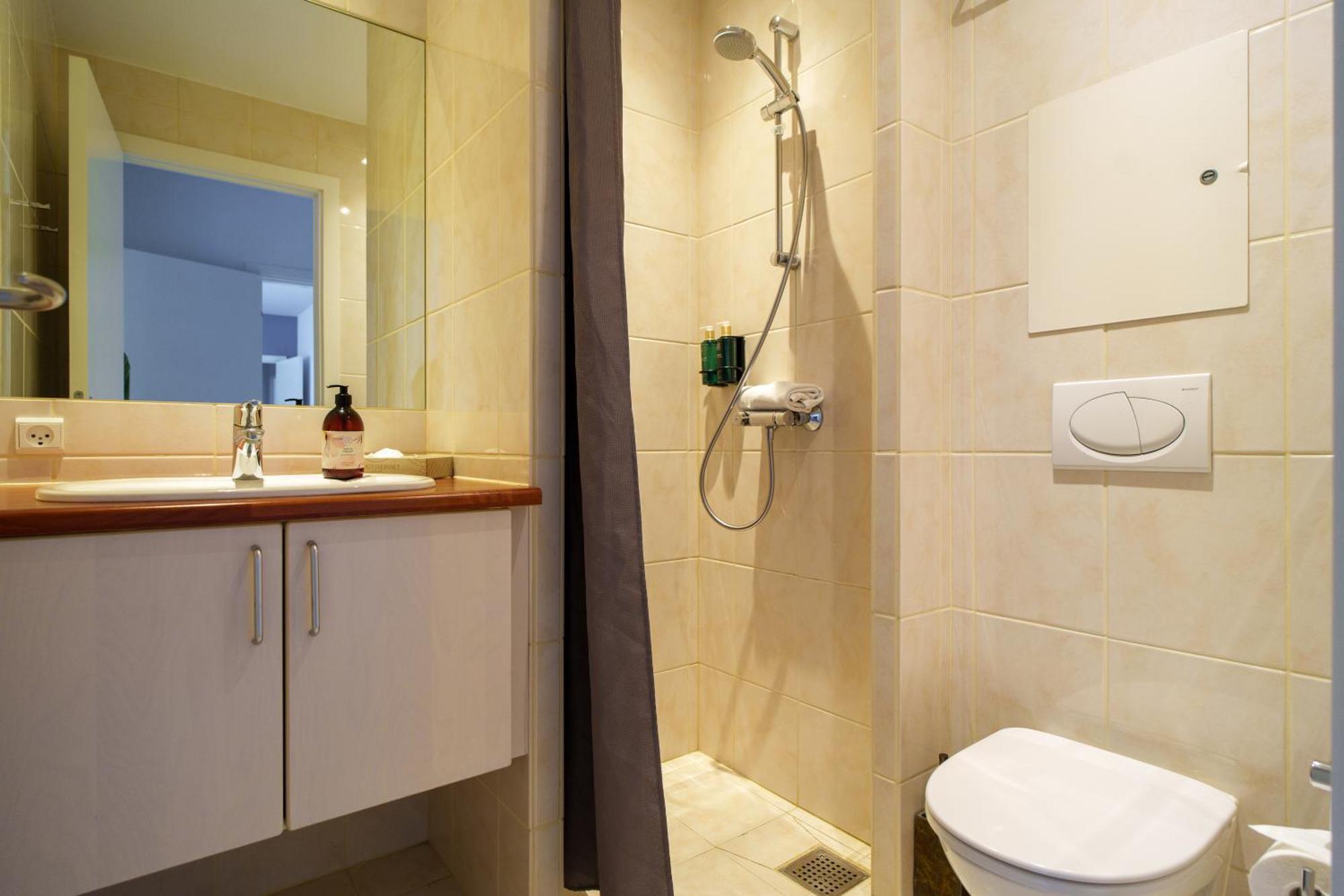 Spacious & Comfortable Near Tivoli & Metro * Copenhague